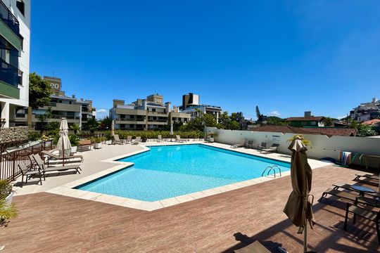Área comum - Piscina de apartamento para alugar com 3 quartos, 131m² em João Paulo, Florianópolis
