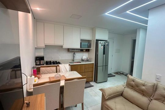 Cozinha de apartamento para alugar com 2 quartos, 41m² em Penha, São Paulo