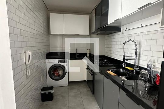 Cozinha de apartamento à venda com 1 quarto, 34m² em Vila Guilherme, São Paulo