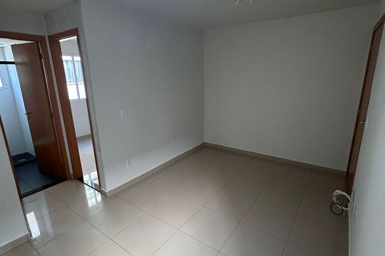 Sala de apartamento para alugar com 2 quartos, 50m² em Pinheirinho, Curitiba