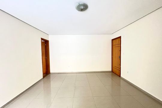 Apartamento para alugar com 2 quartos, 50m² em Arvoredo, Contagem