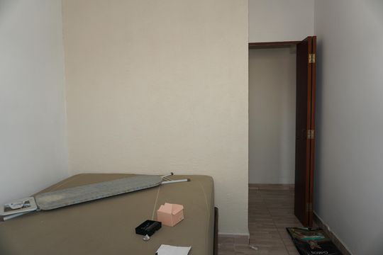 Quarto 2 de apartamento para alugar com 2 quartos, 48m² em Jardim Vitória, Embu das Artes
