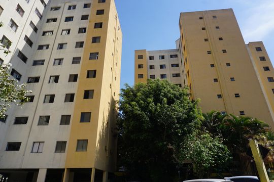 Área comum de apartamento para alugar com 2 quartos, 48m² em Jardim Vitória, Embu das Artes