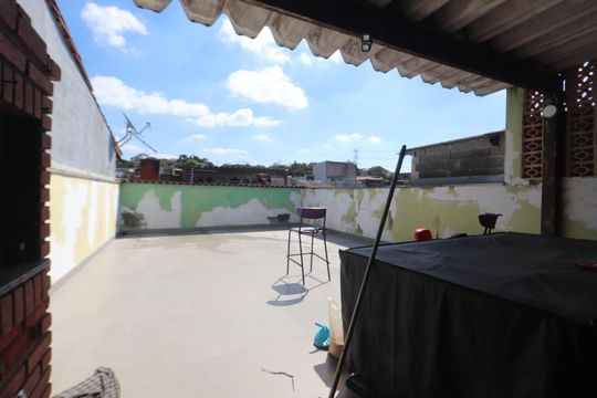 Espaço Gourmet de casa à venda com 4 quartos, 200m² em Conjunto Habitacional Barreira Grande, São Paulo