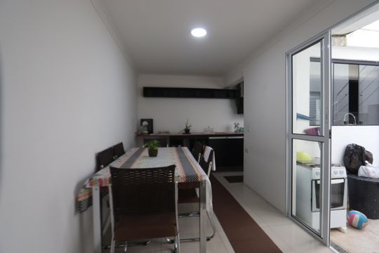 Cozinha de casa à venda com 4 quartos, 200m² em Conjunto Habitacional Barreira Grande, São Paulo