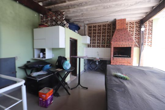 Espaço Gourmet de casa à venda com 4 quartos, 200m² em Conjunto Habitacional Barreira Grande, São Paulo