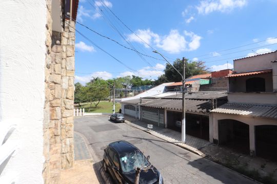 Vista da Sacada de casa à venda com 4 quartos, 200m² em Conjunto Habitacional Barreira Grande, São Paulo