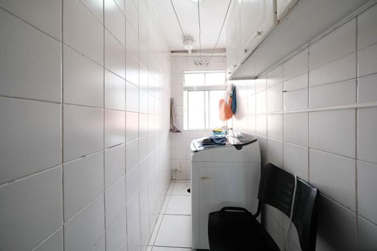 Cozinha e Área de Serviço de apartamento para alugar com 2 quartos, 47m² em Conjunto Habitacional Padre Manoel da Nobrega, São Paulo