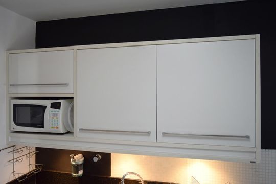 Cozinha de apartamento para alugar com 2 quartos, 76m² em Pinheiros, São Paulo