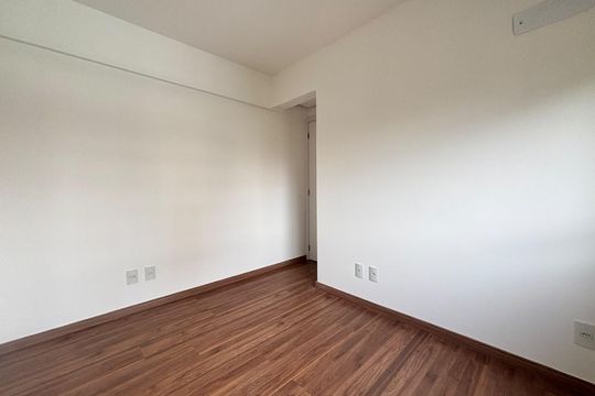 Quarto de apartamento para alugar com 2 quartos, 64m² em Passo d’Areia, Porto Alegre