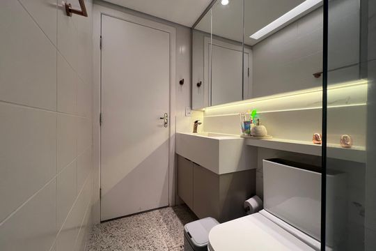 Banheiro de apartamento para alugar com 2 quartos, 120m² em Castelo, Belo Horizonte