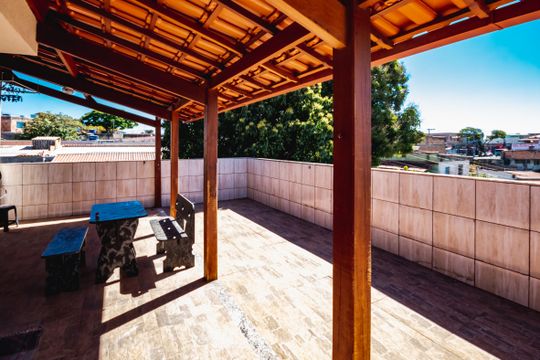Apartamento para alugar com 2 quartos, 130m² em Tupi, Belo Horizonte