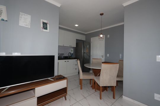 Sala de apartamento para alugar com 2 quartos, 35m² em Cidade Satelite Santa Barbara, São Paulo