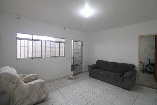 Casa à venda com 3 quartos, 250m² em Jardim Varginha, São Paulo