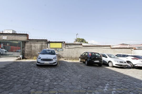 vaga garagem de apartamento à venda com 2 quartos, 65m² em Nova Cachoeirinha, Belo Horizonte