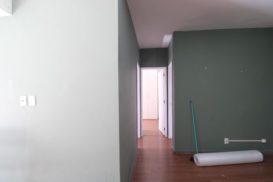 Sala de apartamento para alugar com 2 quartos, 85m² em Barra da Tijuca, Rio de Janeiro