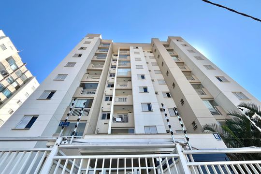 Fachada de apartamento para alugar com 2 quartos, 54m² em Vila Guarani (zona Sul), São Paulo