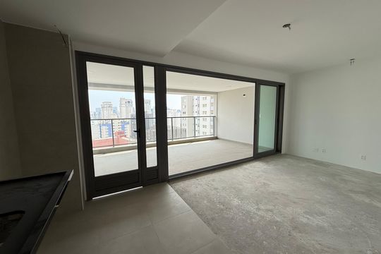 Apartamento à venda com 3 quartos, 147m² em Moema, São Paulo