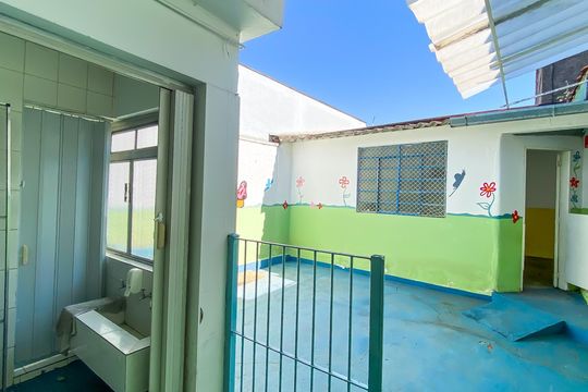 Quintal de casa à venda com 5 quartos, 309m² em Vila Rio Branco, São Paulo