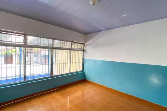 Casa à venda com 5 quartos, 309m² em Vila Rio Branco, São Paulo