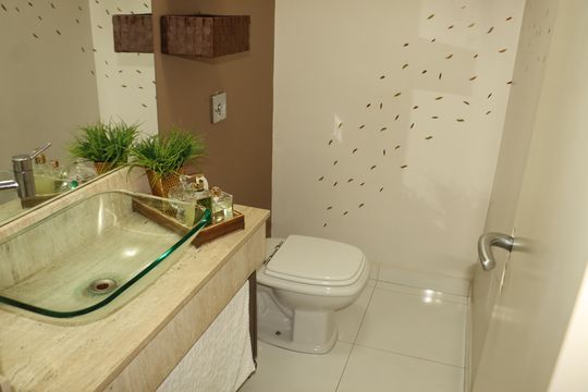 Casa à venda com 3 quartos, 174m² em Vila Tolstoi, São Paulo