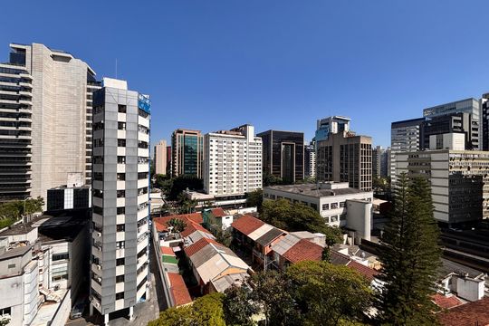 Vista de apartamento à venda com 2 quartos, 87m² em Itaim Bibi, São Paulo
