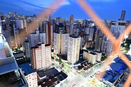 Apartamento para alugar com 2 quartos, 69m² em Setor Bueno, Goiânia