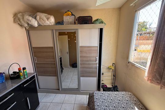 quarto 2 de apartamento para alugar com 2 quartos, 42m² em Casa Branca, Belo Horizonte