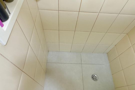 Banheiro 1 de apartamento à venda com 3 quartos, 64m² em Jardim Gopouva, Guarulhos