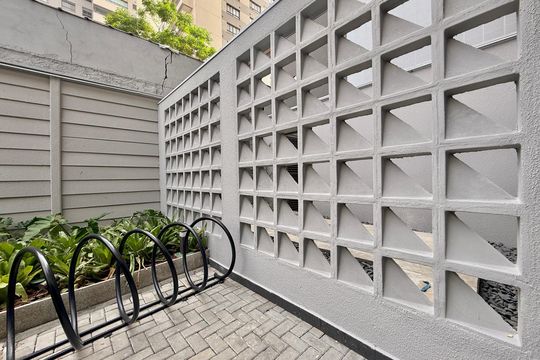 Bicicletário  de kitnet/studio à venda com 1 quarto, 28m² em Brooklin, São Paulo