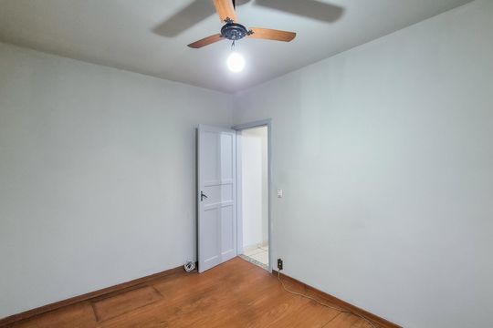 Quarto 2 de apartamento para alugar com 3 quartos, 70m² em Penha, Rio de Janeiro