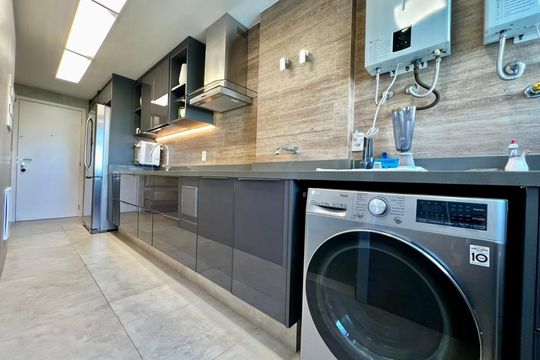 Área de serviço de apartamento à venda com 4 quartos, 151m² em Barra da Tijuca, Rio de Janeiro