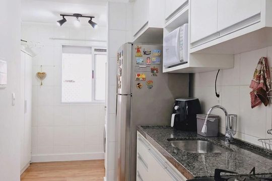 Cozinha de apartamento à venda com 2 quartos, 62m² em Vila Nambi, Jundiaí
