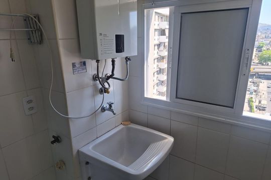 Área de serviço de apartamento para alugar com 2 quartos, 63m² em Pilares, Rio de Janeiro