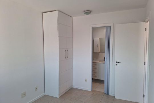 Quarto de apartamento para alugar com 2 quartos, 63m² em Pilares, Rio de Janeiro