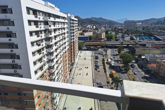 Varanda de apartamento para alugar com 2 quartos, 63m² em Pilares, Rio de Janeiro