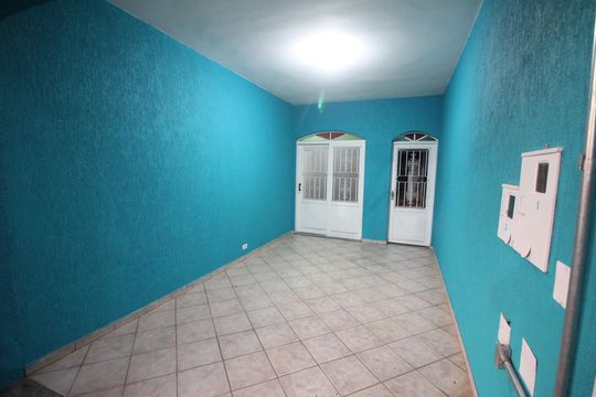 Garagem de casa para alugar com 3 quartos, 360m² em Milionários (barreiro), Belo Horizonte