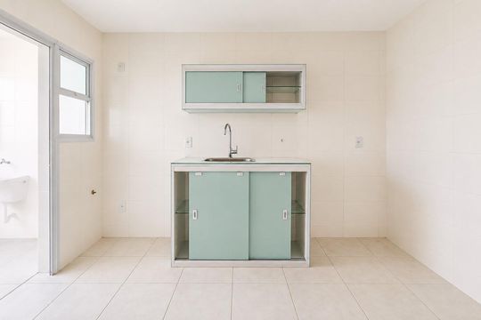 Cozinha de apartamento para alugar com 2 quartos, 88m² em Saco Grande, Florianópolis