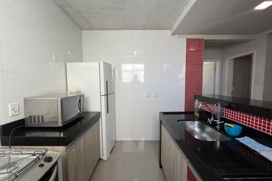 Cozinha de apartamento para alugar com 2 quartos, 55m² em Vila Francisco Mariano, Contagem