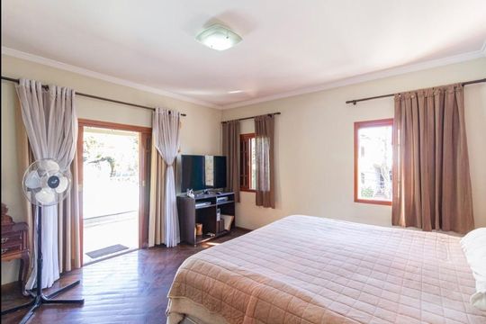 Quarto de casa à venda com 4 quartos, 315m² em City Bussocaba, Osasco