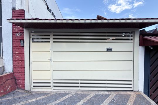 Fachada de casa à venda com 3 quartos, 143m² em Santana, São Paulo