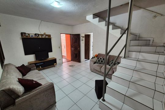 Sala de casa à venda com 4 quartos, 180m² em Vila Campo Grande, São Paulo