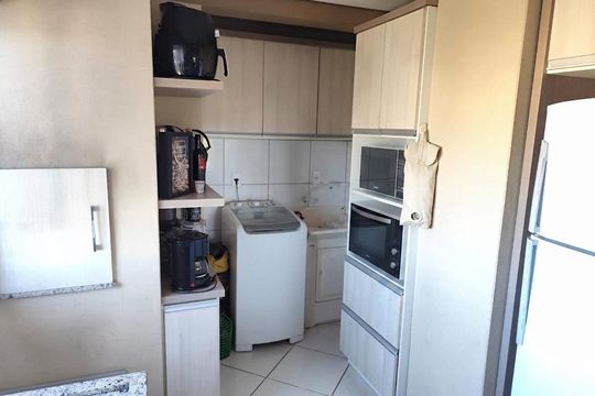 Cozinha de apartamento à venda com 2 quartos, 67m² em Scharlau, São Leopoldo