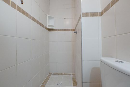 Banheiro de apartamento à venda com 3 quartos, 72m² em Cambuci, São Paulo