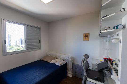 Quarto 1 de apartamento à venda com 2 quartos, 72m² em Vila da Serra, Nova Lima