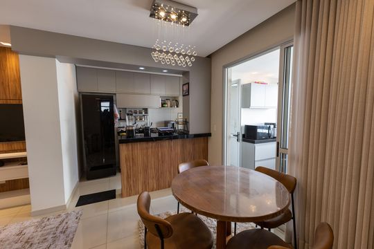 Sala de Jantar de apartamento à venda com 2 quartos, 72m² em Vila da Serra, Nova Lima