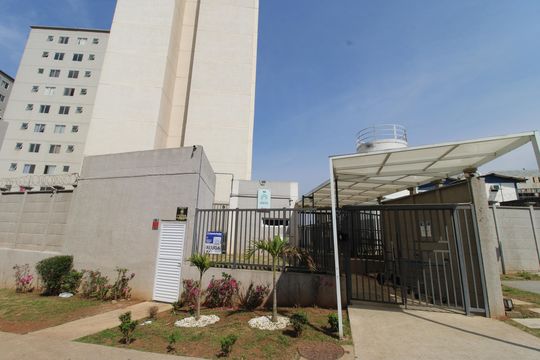 Fachada de apartamento para alugar com 2 quartos, 37m² em Conjunto Habitacional Santa Etelvina Iii, São Paulo