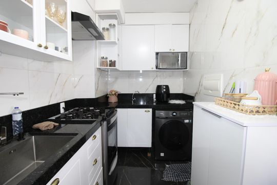 Cozinha de apartamento para alugar com 2 quartos, 37m² em Conjunto Habitacional Santa Etelvina Iii, São Paulo