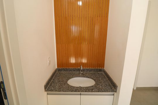 Banheiro Social de apartamento para alugar com 2 quartos, 34m² em Cidade São Mateus, São Paulo