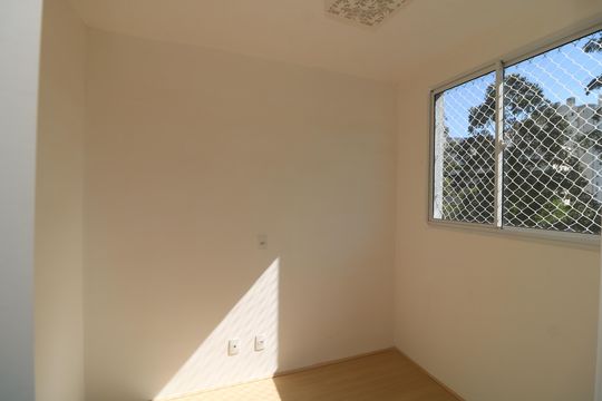 Quarto 1 de apartamento para alugar com 2 quartos, 34m² em Cidade São Mateus, São Paulo